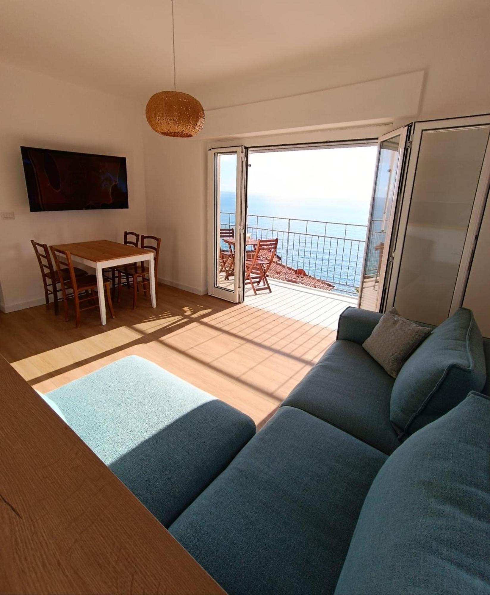 La Casa Alle Calandre Ventimiglia Bagian luar foto